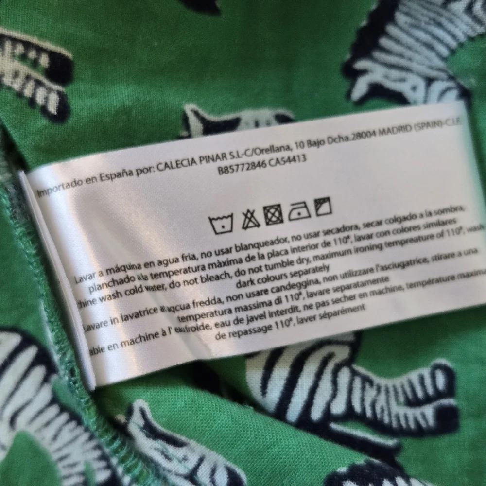 ModCloth/Compania Fantastica Sahara Character Green Zebra Skirt Size L - Picture 13 of 14